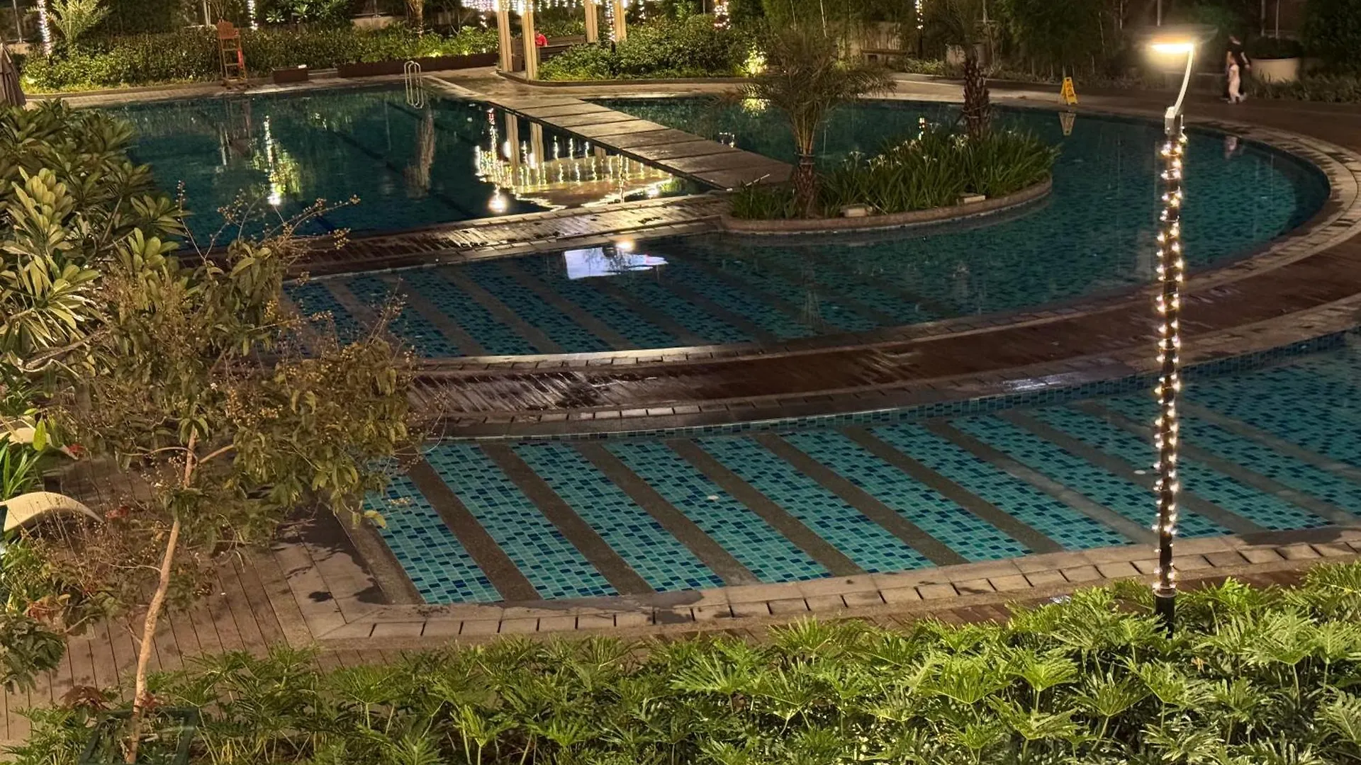 Aparthotel 2Br Condo Unit At Prisma Residences Pasig City